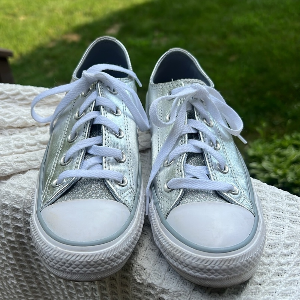 Converse Silver Metallic Sneakers Classic Style - Picture 7 of 10